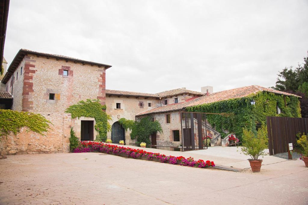 Hotel Boutique El Convento De Mave Santa María de Mave Εξωτερικό φωτογραφία